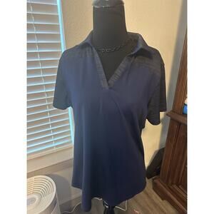 Heat Gear Fitted Under Armour Shirt- Medium